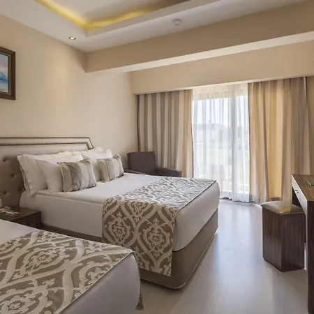 Club Turan World -